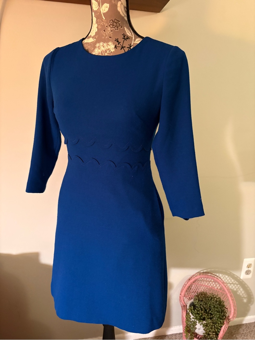 Banana Republic Royal Blue Long Sleeve Scallop Sheath Dress
